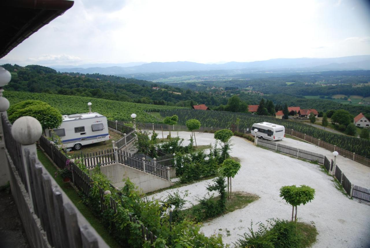 Naturpark-.weinbergferienhaus * Kitzeck im Sausal